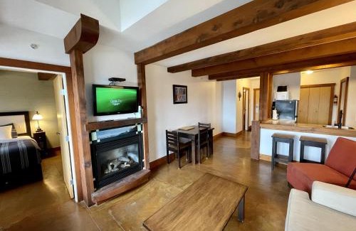 Ucluelet Apartamento | Great Condo In Excellent Location - Waterfront Building - Seaside