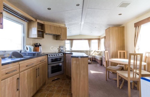 Lowestoft Casa | Se puede alquilar una caravana con capacidad para 6 camas en North Denes en Suffolk ref 40097