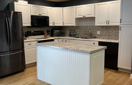 Saratoga Springs Casa | Great East Side Home - 5 mins from track and town