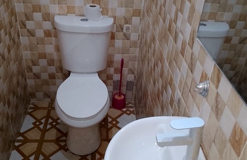 Accra Casa | Great Escape Inn Hotel