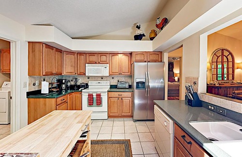 Brevard Casa | Great Escape Manor