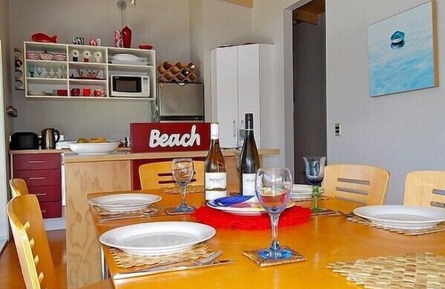 Whangamata Cabaña | Great Escape - Whangamata Holiday Home