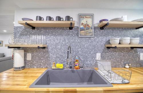 Twin Falls Apartamento | Great Find! Downtown Oasis with Office Setup