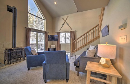 Soda Springs Casa | Great for Groups Soda Springs Cabin with Deck!