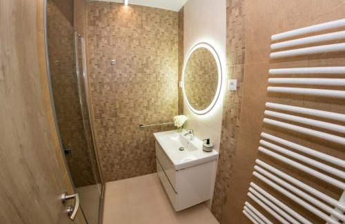 Debrecen Apartamento | Great Forest Gallery