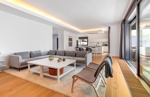 Urbanizacion Costabella Casa | Estupenda villa en primera linea de playa con piscina privada