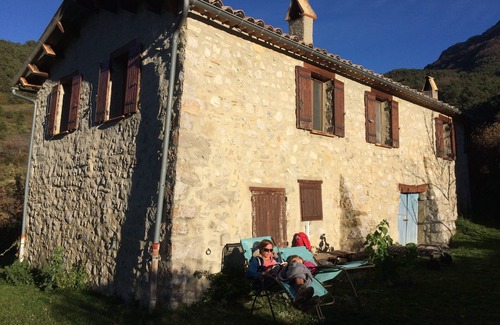 Pommerol Casa | Gran propiedad plena de encanto y carácter en un entorno precioso
