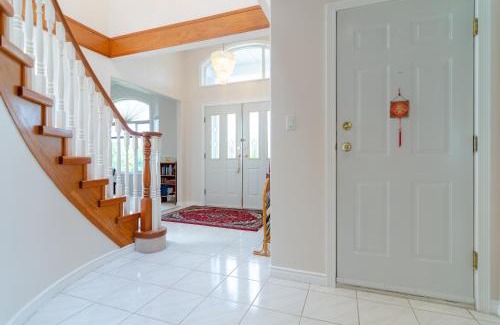 Queensborough Casa | Great Guest Suite in a Gorgeous House