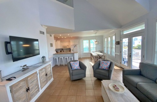 Morgantown Casa | Great Gulf Views & Pools/Pickleball