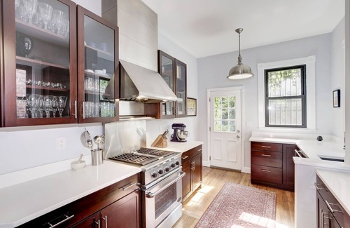 Logan Circle Casa | Gran casa victoriana histórica en Logan Circle