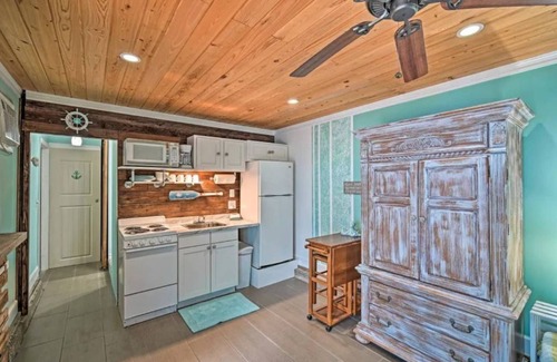 Warrington Apartamento | Great Hot Tub Studio size Bungalow for two