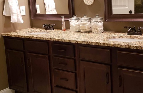 Canterbury Farms Casa | Gran casa para los maestros!