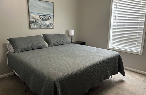 Arabi Casa | Great house in quiet neighborhood near many attractions! Minutes to New Orleans.