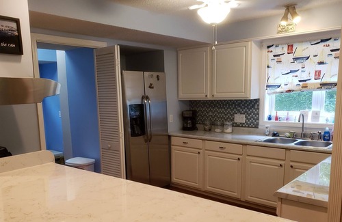 Dewy Rose Casa | Great Lake Hartwell Home con acceso a aguas profundas y una cala tranquila.