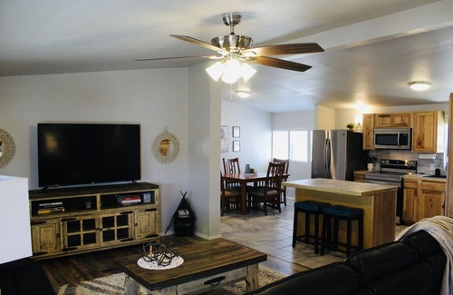 Canadian Casa | Great Lake View - Neighborhood Boat Access - Great yard!