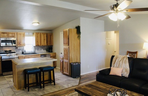 Canadian Casa | Great Lake View - Neighborhood Boat Access - Great yard!