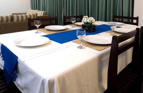 Thalapathpitiya Apartamento | Great Location Living, Modern 2-Bed Apartment with Pool & Gym, Full Amenities, Long Stays Welcome