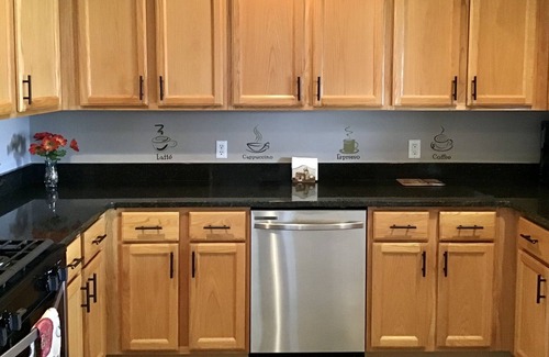 The Villages Villa | GREAT LOCATION! 2 Bdrm 2.50 Bath Villa on Spanish Springs Town Square
