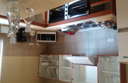 San José Condominio | Excelente ubicación apartamento, seguridad 24/7, piscina y estacionamiento privado.
