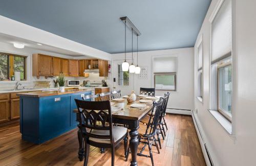 Ithaca Casa | Great Location! Colleges! Hiking! Ithaca Commons!