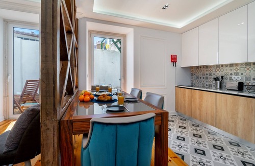 Alfama Apartamento | Great Location & Family Apartment