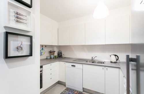 Socorro Condominio | Excelente ubicación en el centro de Lisboa (Ascensor / WIFI / Garaje y (AC))