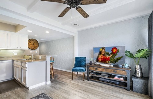 Kailua-Kona Condominio | Gran ubicación | Condominio Isla moderna | AC incluido | A partir de $ 99 / n