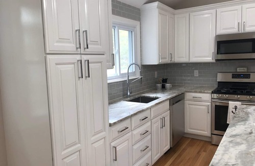 South Dennis Casa | Great location to everything 5 mins to some of the best beaches fenced in yard