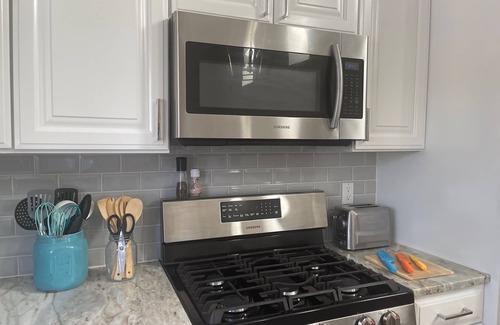 South Dennis Casa | Great location to everything 5 mins to some of the best beaches fenced in yard