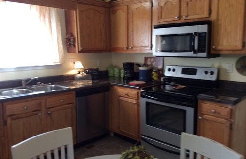 Lupton City Casa | $ 1800 al mes: ¡perfecto para viajeros, pasantes, enfermeras de viaje o contratistas!