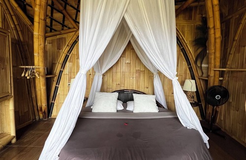 Selat Cama Y Desayuno | Great Mountain Views