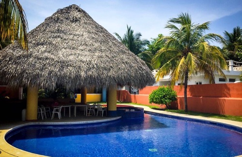 Puerto San Jose Casa | Gran casa frente al mar en Chulamar Guatemala CH011