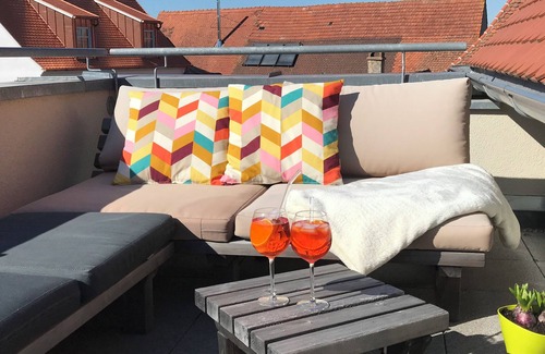 Burgbernheim Casa | Estupendo apartamento tipo loft abierto con una fantástica terraza en la azotea