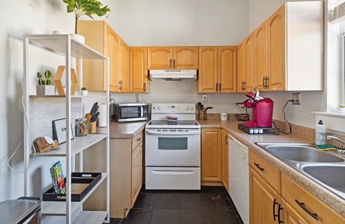 Metropolitan Casa | Great place for birthday weekends & traveling with friends ★ Starland District