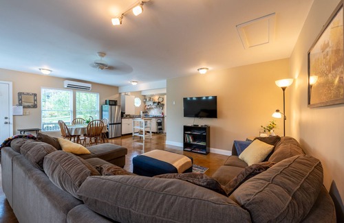 Kintnersville Apartamento | Gran lugar para una escapada y aún cerca de las actividades de la ciudad.