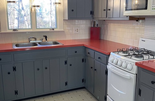 Mara Vista Casa | Great Pond House - 1 minute walk to private beach