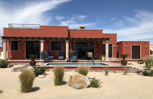 El Centenario Casa | !!!Gran precio !!! - Vistas al agua, privacidad, piscina climatizada, hermosa casa nueva