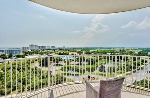 Indian Bayou Condominio | Great rates~Ocean view condo~near beach~Palms of Destin resort unit 21014 jr 2BR