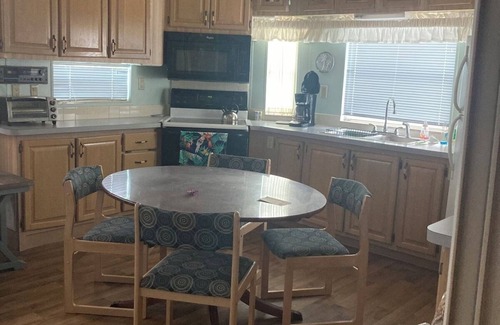 Braden River Casa | Beautiful , fun resort in gorgeous Sarasota. Pool, Hot Tubs, Pickleball, Beaches
