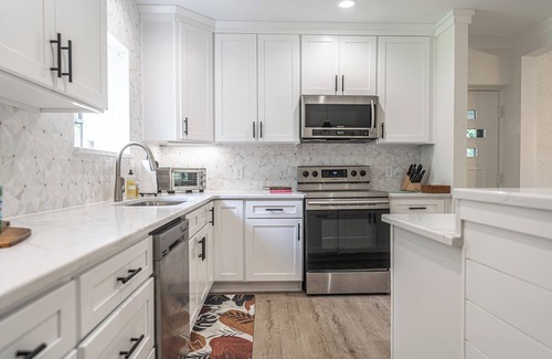 West End Casa | Great Reviews! Welcome Golfers & Families located on 5 Acres of Privacy!