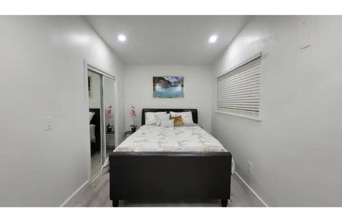 West Park Casa | Great S. FL Vibes Pool Home w/Queen Suite!!