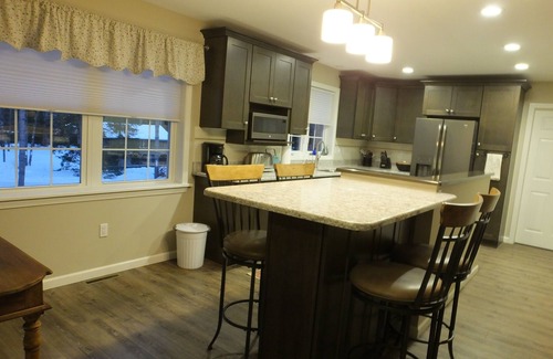 Northville Casa | Great Sacandaga Lake - 5 minute walk to sandy beach