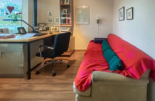 Orby Casa | Alojamiento de 3 habitaciones en Örby