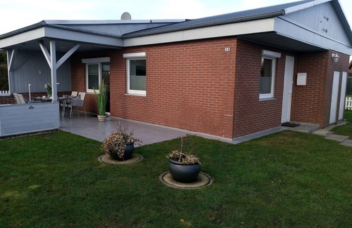 Warwerort Casa | Great vacation home directly on the North Sea, 5km from Büsum. Free of visitor's tax