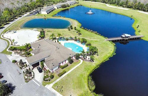 Trafalgar Village Casa | GREAT VALUE! Old Kent Lake Home - views 3/3