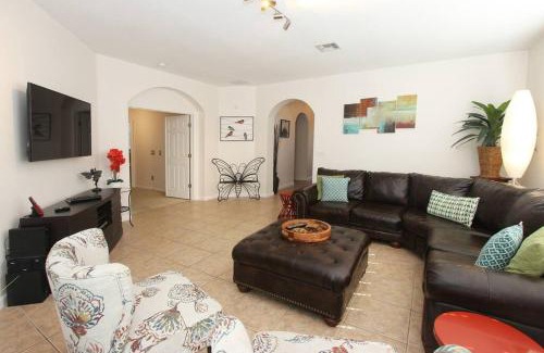 Trafalgar Village Villa | GREAT VALUE! - private pool. Disney Area 4/4