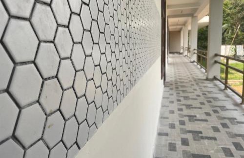 Kuruwita Hotel | Great Victoria Palace