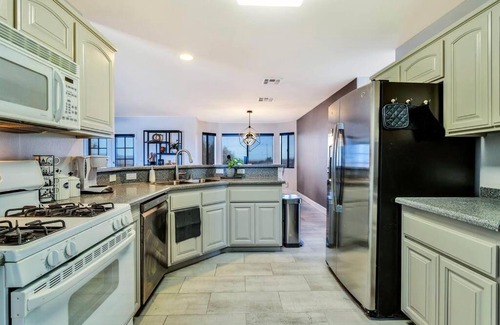 Twentynine Palms Casa | Great View House Hot Tub Fire Pit