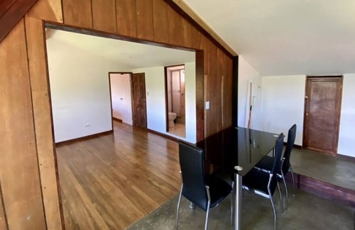 Roble Apartamento | Great view of the mountains while in San Jose.