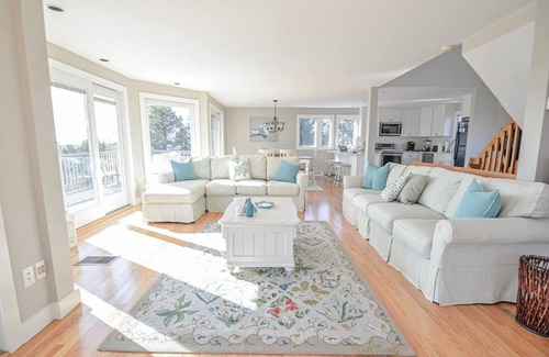 Katama Casa | Great Vineyard getaway!